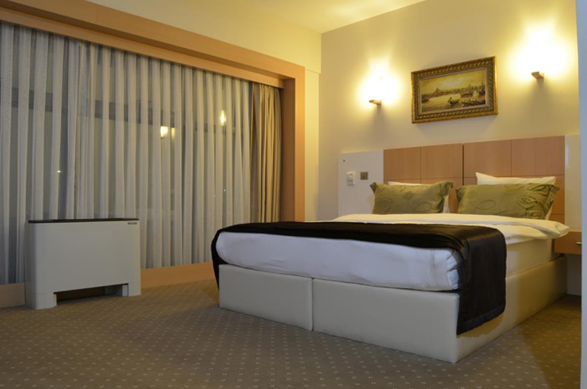 Life Port Hotel Istanbul Sekerpinari Esterno foto